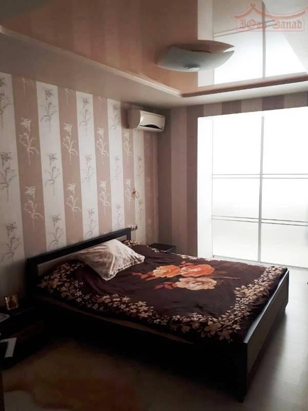 продажа трехкомнатной квартиры номер A-174667 в Малиновском районе, фото номер 9